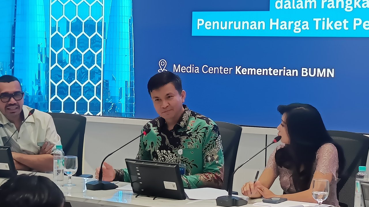 Direktur Utama Garuda Indonesia, Wamildan Tsani