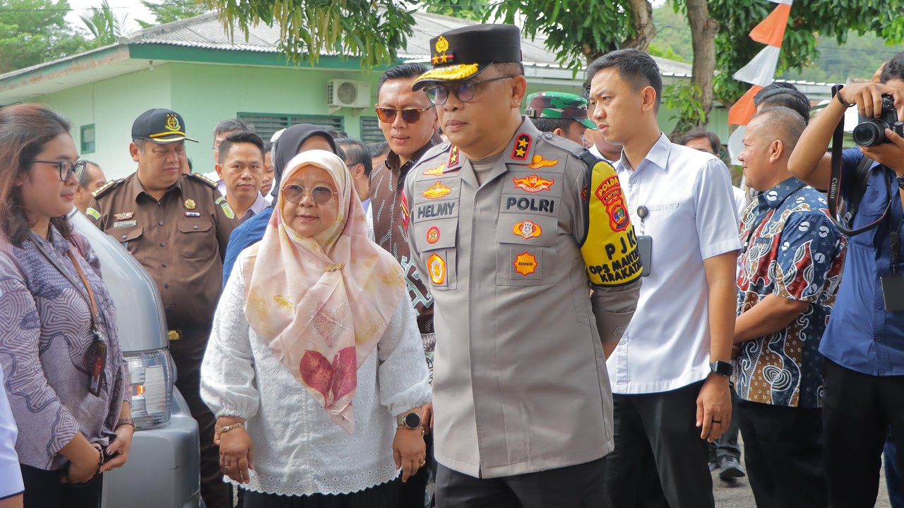 Kapolda Lampung Irjen Pol Helmy Santika