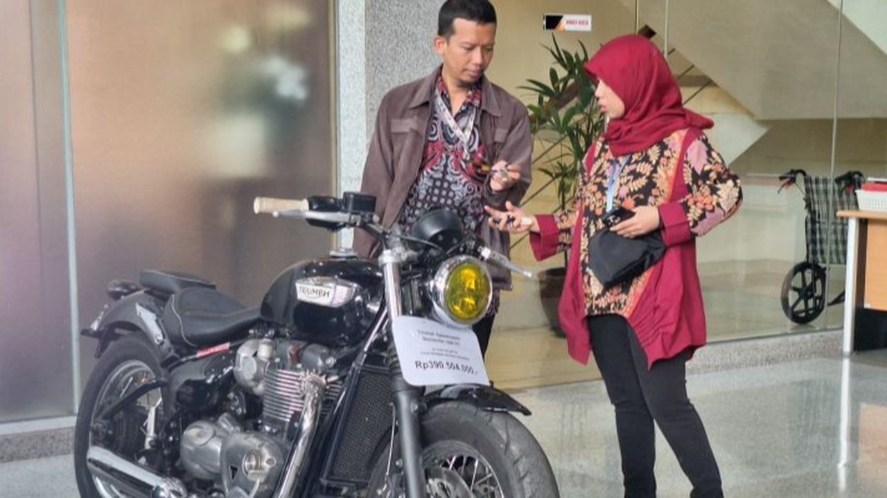 Moge hingga Mobil Mewah Rafel Alun Dilelang