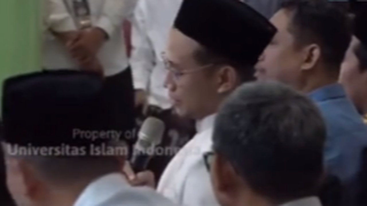 Gus Baha Ditanya Jemaah soal Gus Miftah