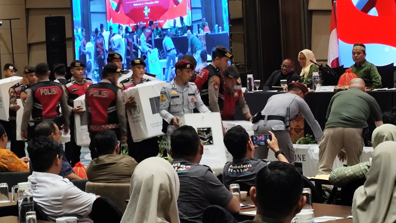 Rekapitulasi Suara di Pilkada Sulsel