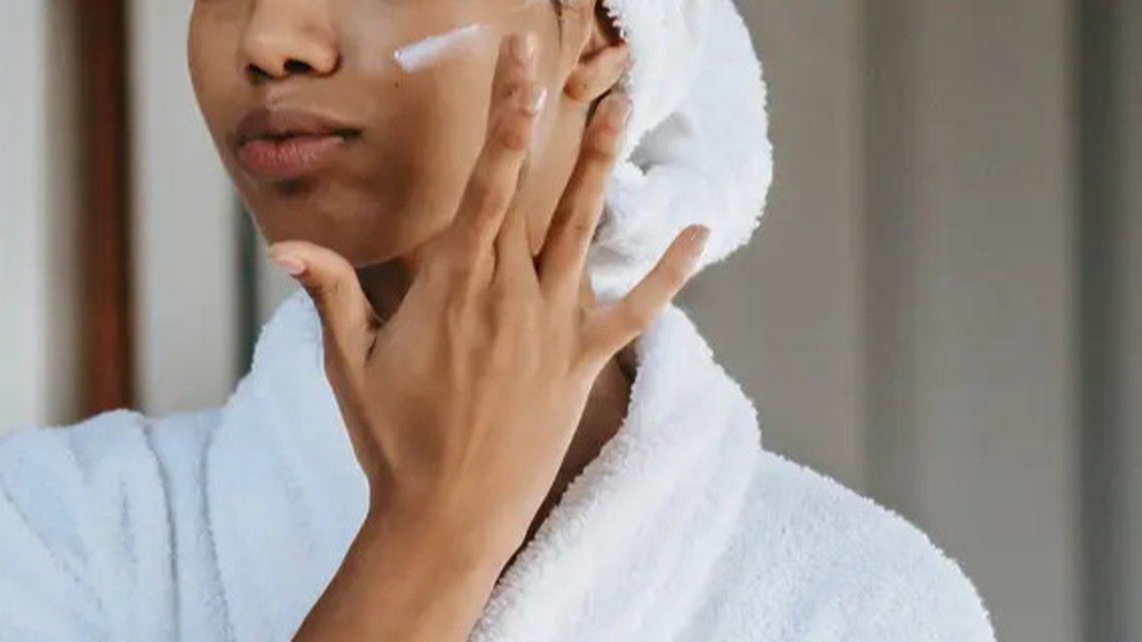 Ilustrasi kulit cerah (Foto: Unsplash/Cheyenne Doig)