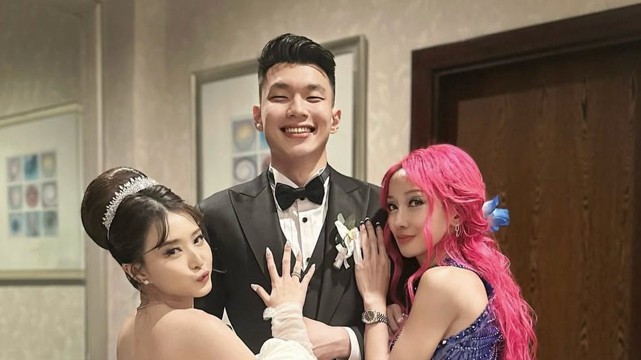 Potret Lucinta Luna di Pernikahan Vincent-Vior, Tampil Menyala dengan Rambut Pink