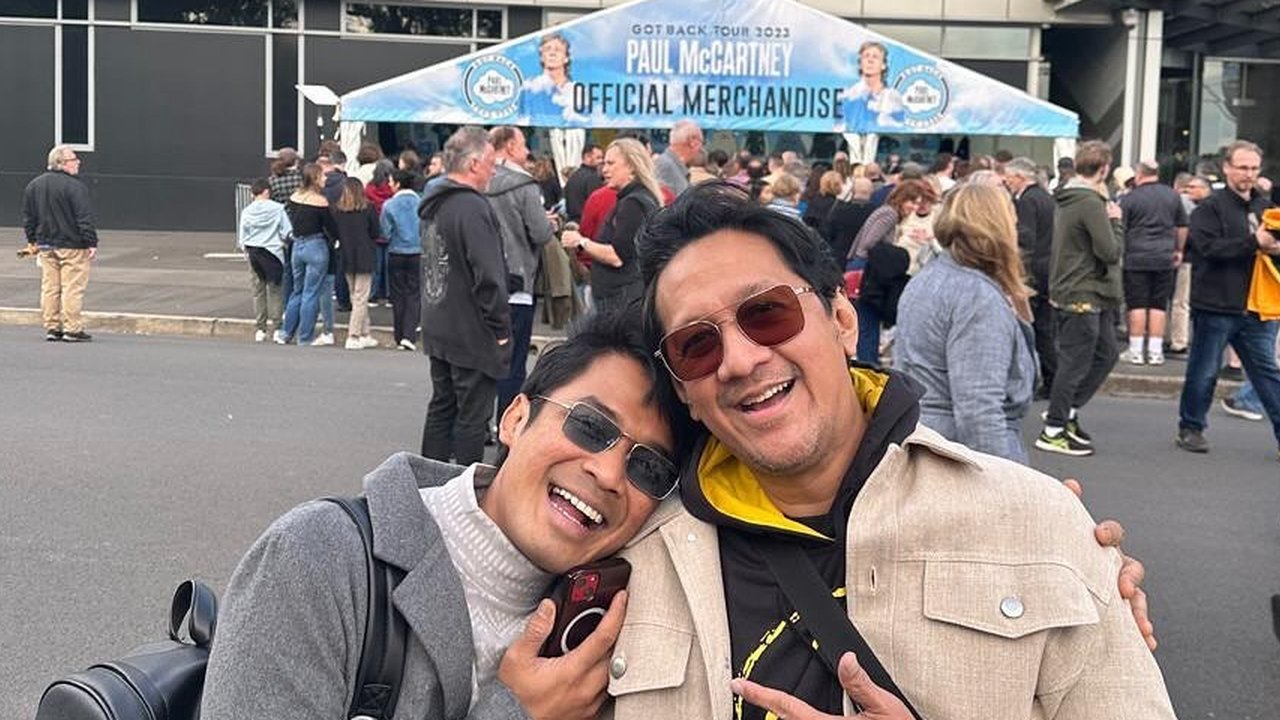 Dikirimi Karangan Bunga Kosong, Dicky Difie: 'Andre Taulany Ngirim Bunga Aja Lucu'