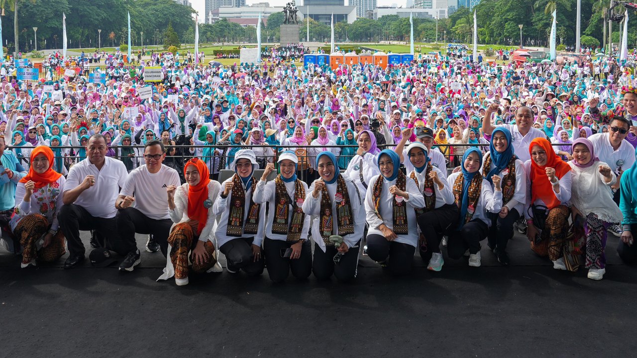 Puluhan Ribu Kader PKK Ikuti Fun Run dan Fun Walk