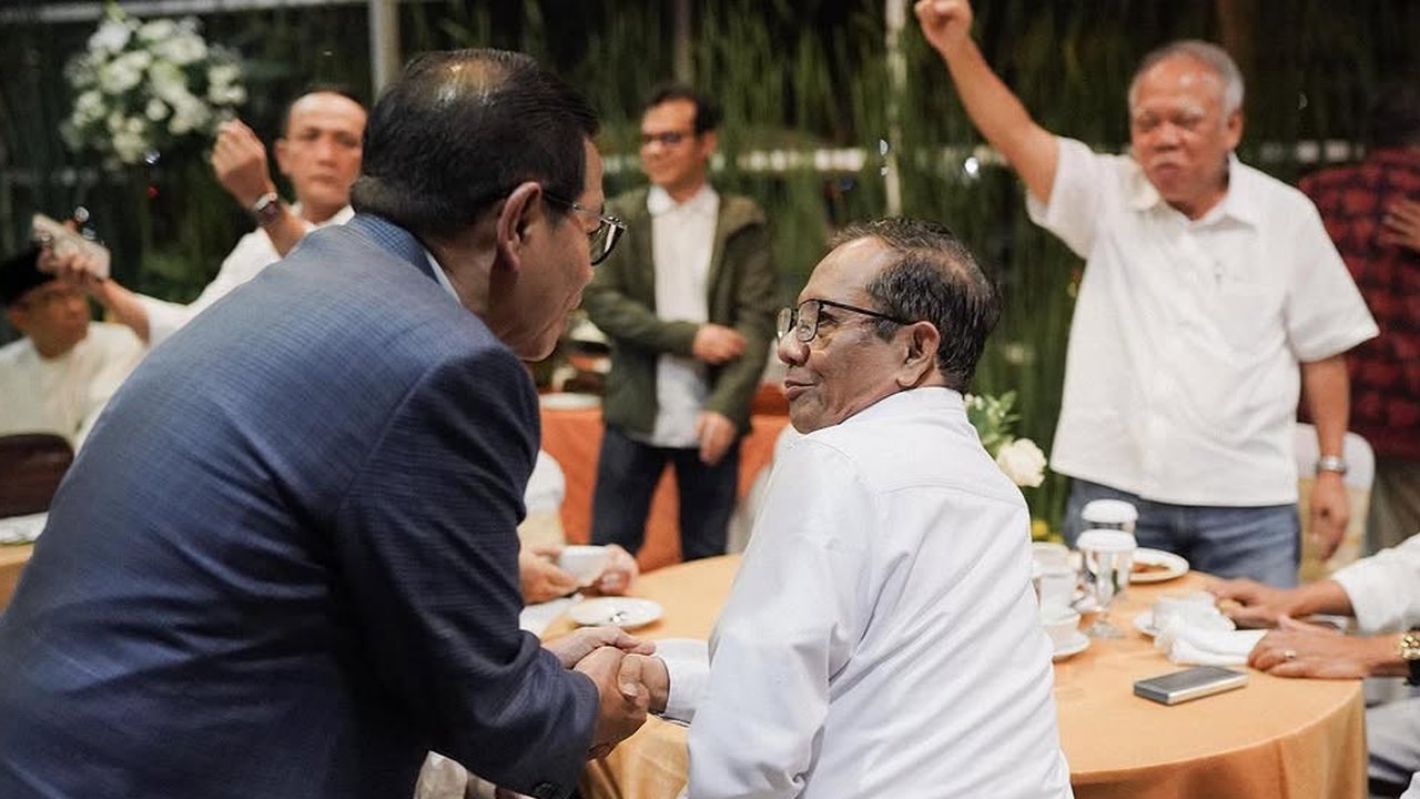 Tiga Serangkai Mantan Menteri Era Jokowi Kumpul Bareng