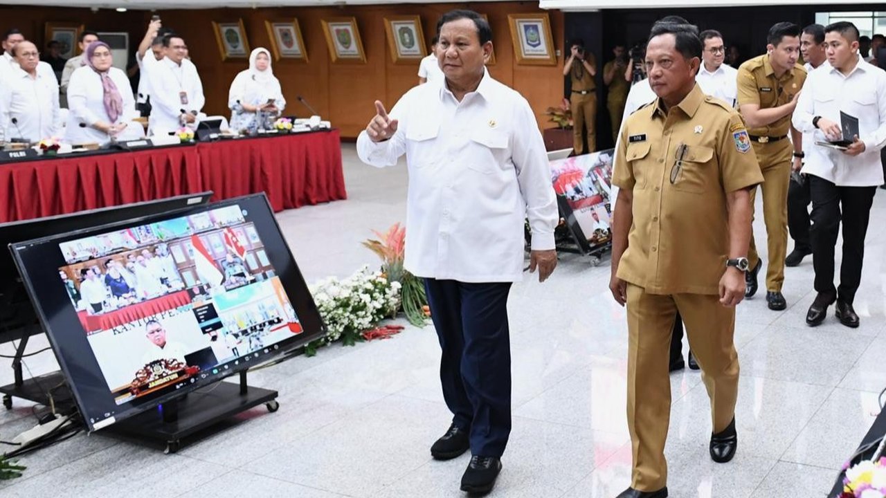 Presiden Prabowo Subianto dan Mendagri Tito Karnavian
