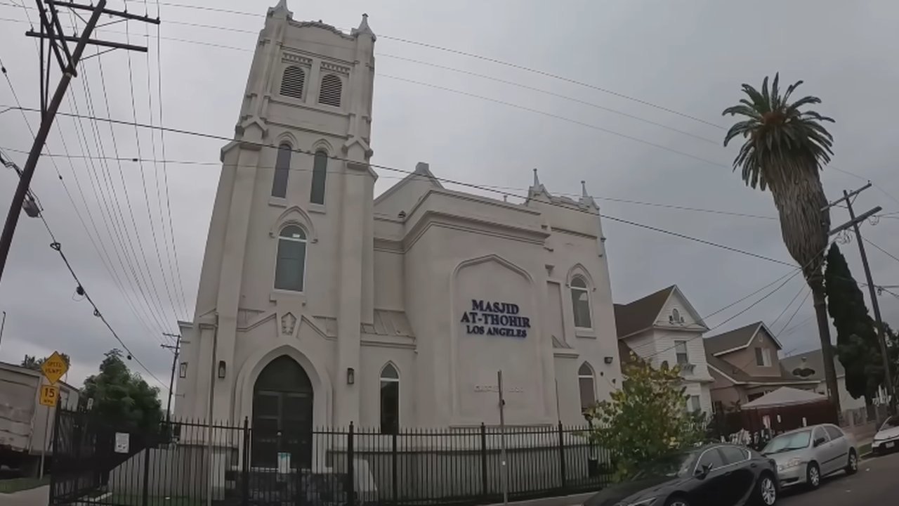 Potret Masjid At-Thohir di Los Angeles