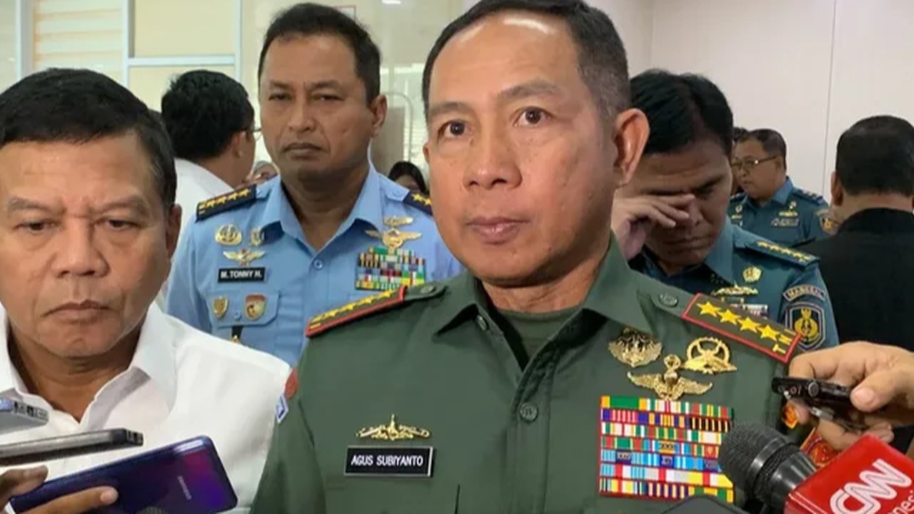 Panglima TNI Jenderal TNI Agus Subiyanto Pimpin Kenaikan Pangkat Pati TNI