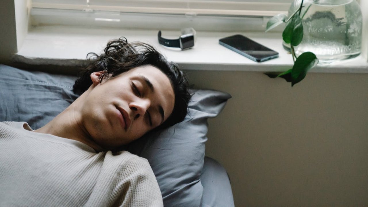 Ilustrasi Remaja Tidur