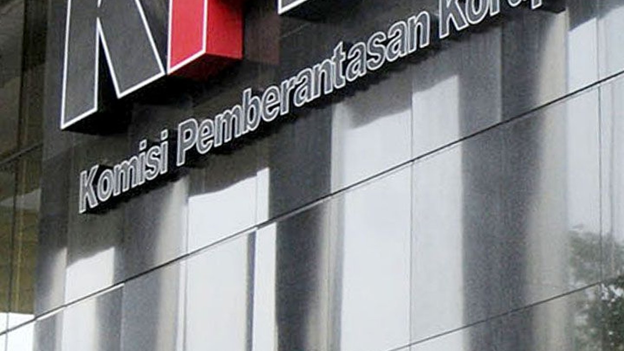 KPK Periksa Lima Pejabat Pemkot Semarang di Kantor BPKP