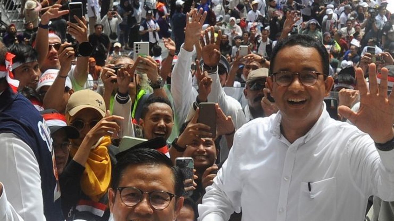 Anies: Bansos Diberikan untuk Kepentingan Penerima Bukan Mengantarkan