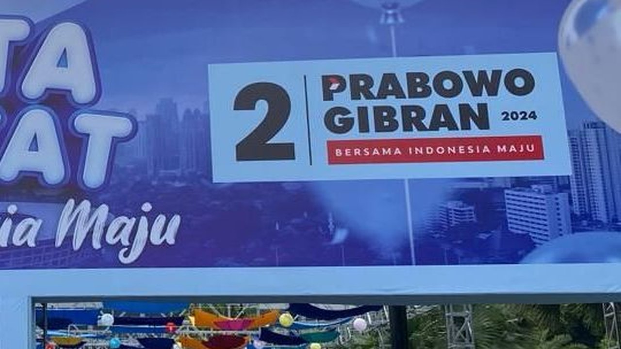 VIDEO: GBK Pecah! Lautan Manusia Sambut Prabowo Gibran Kampanye Akbar