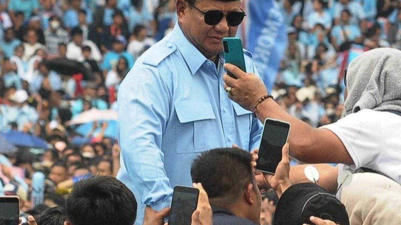 VIDEO: Tutup Pidato Kampanye Akbar, Prabowo Joget Gemoy Berbaur di Lautan Pendukung