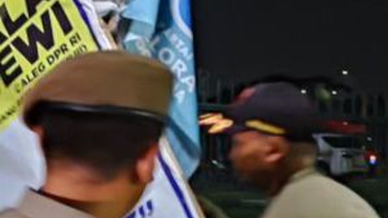 Bawaslu Temukan 13 Ribuan Pelanggaran Alat Peraga Kampanye di Tangerang