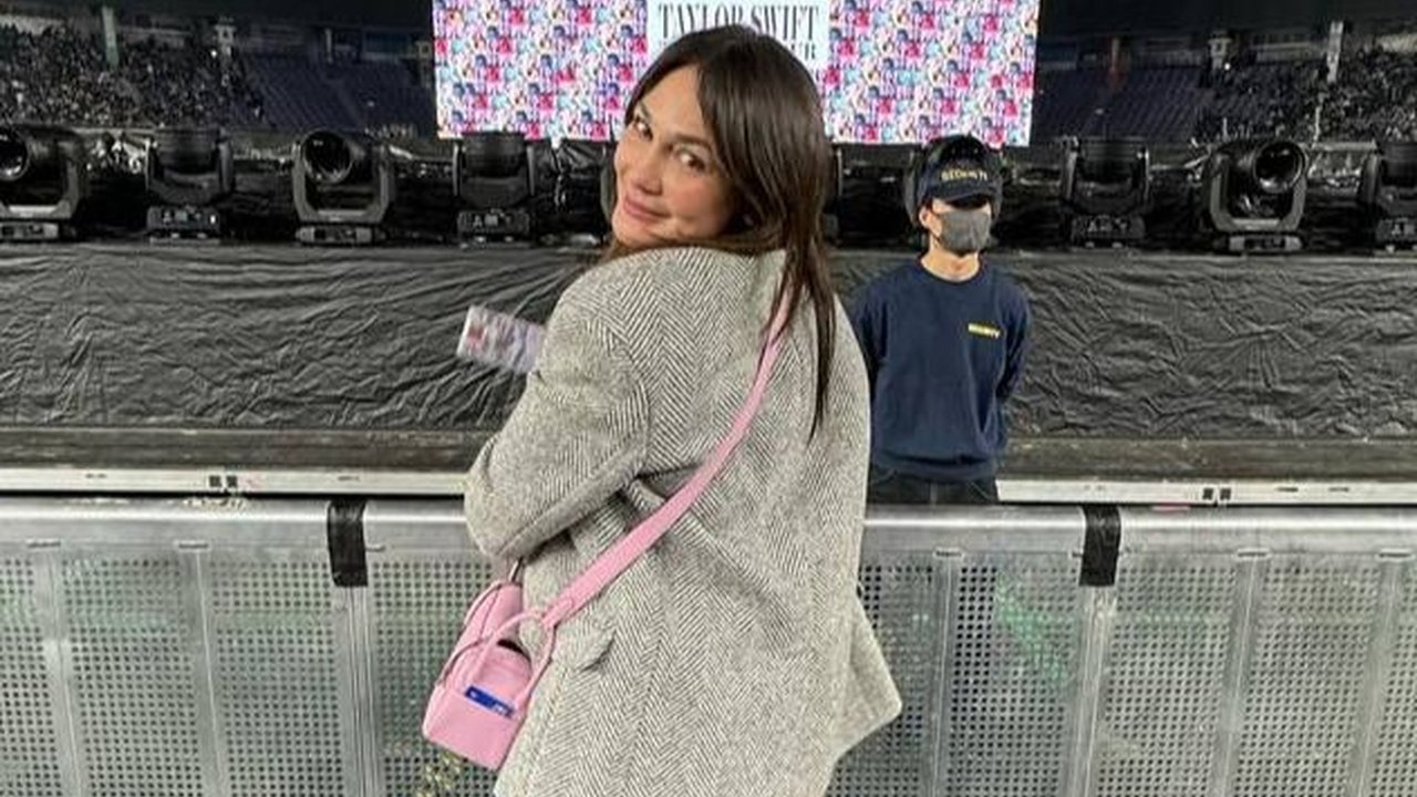 10 Potret Keseruan Luna Maya Liburan di Jepang, Nonton Konser Taylor Swift di Tokyo