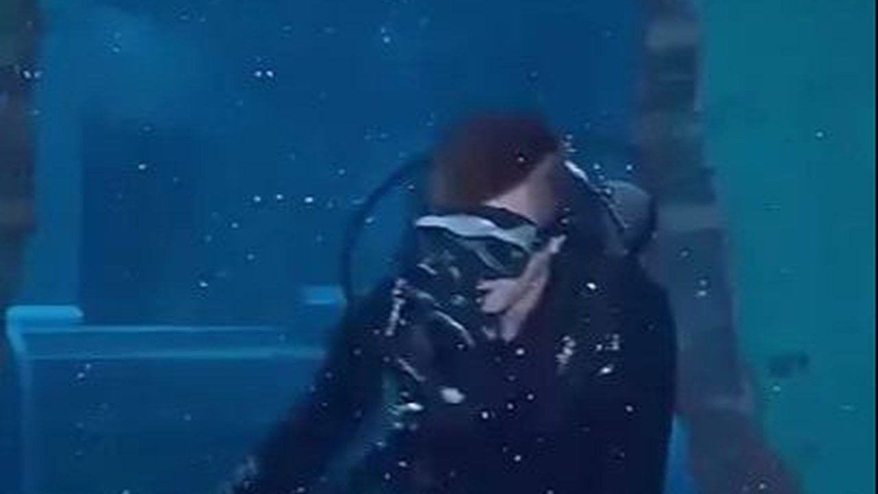 VIDEO Menyelam di Kolam Terdalam di Dunia