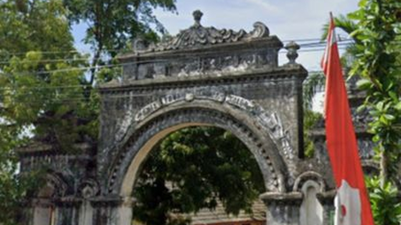 Dulu Gapura Makam Kini Jadi Gerbang Sekolah, Potret SD di Tuban Ini Curi Perhatian
