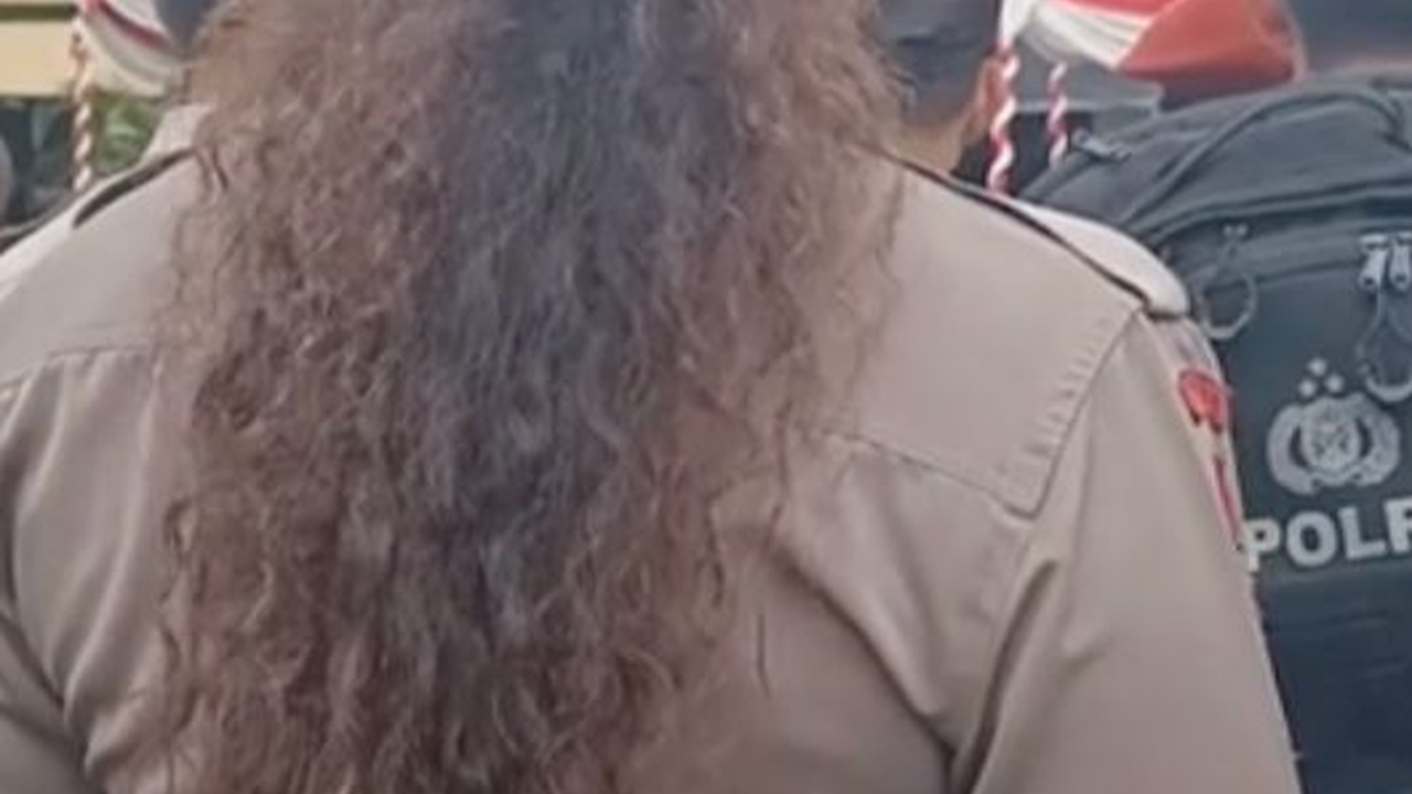 Viral Penampakan Polisi Gondrong saat Apel Pagi, Begini Potretnya Sekarang