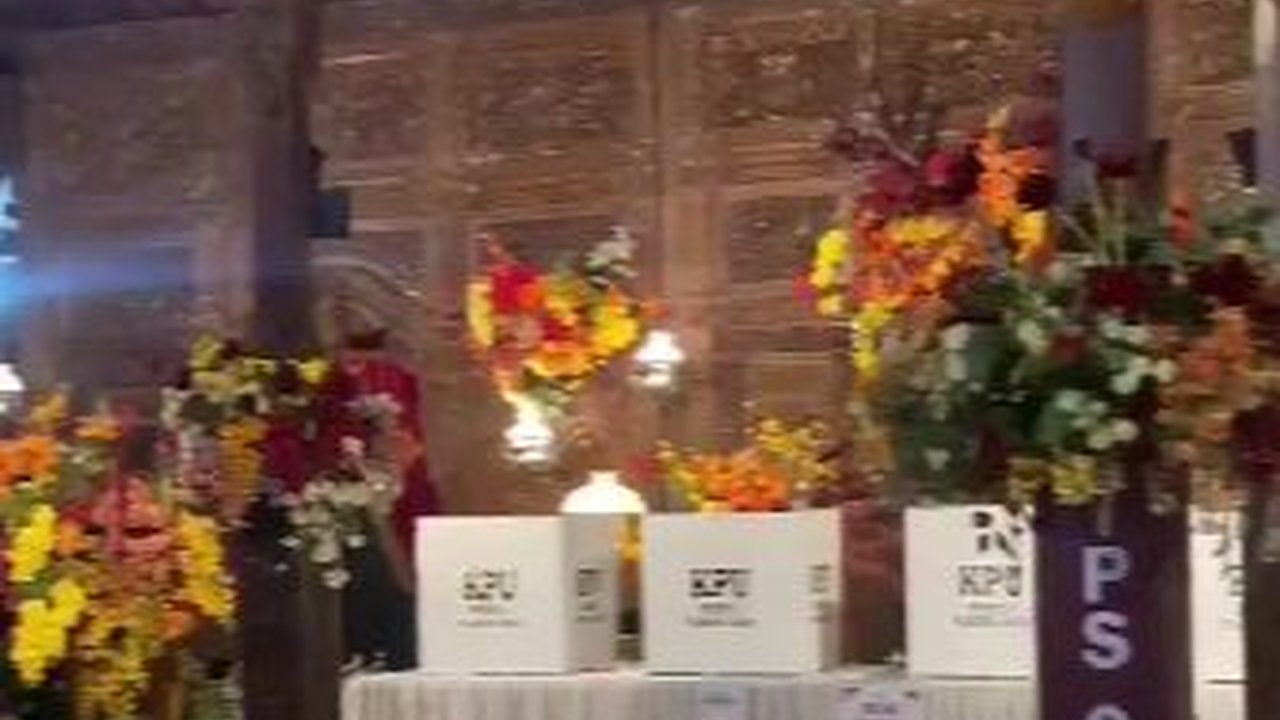 TPS Unik Ini Didesain Ala Tempat Kondangan Bernuansa Jawa, Begini Penampakannya