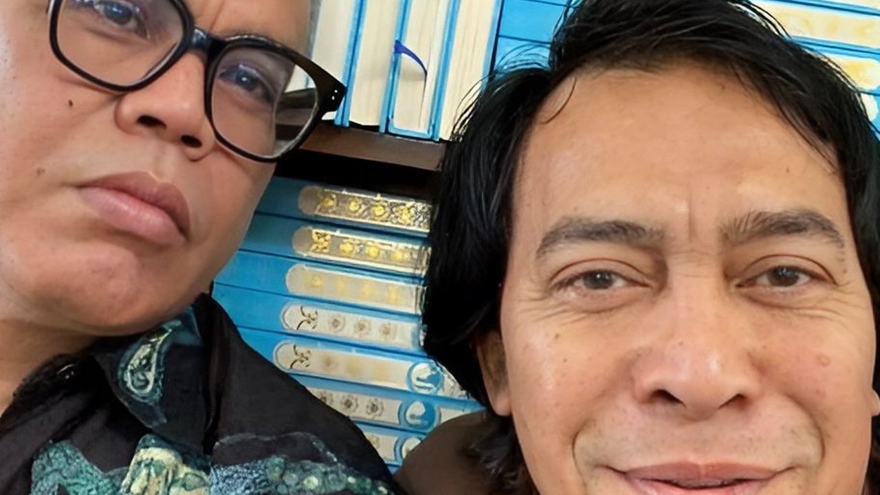 Di WA dan Didoakan Abdel Masuk Senayan, Balasan Komeng Kocak Abis 'Ane Udah di Senayan Lagi Ngopi'