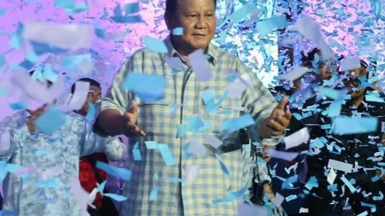 VIDEO: Unggul di Quick Count, Jogetan Kemenangan Prabowo Gibran, Istora Bergoyang