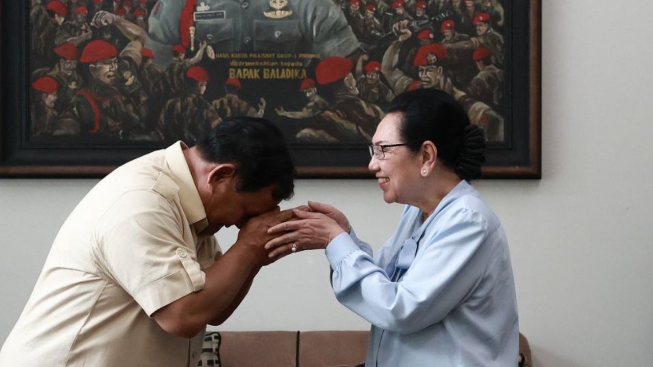Usai Ziarah Makam Orangtua, Prabowo Kunjungi Rumah Almarhum Jenderal Wismoyo Arismunandar