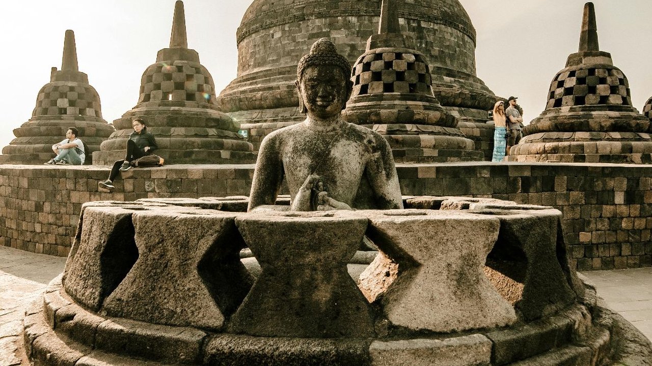 7 Tempat Wisata di Indonesia yang Indah dan Memesona, Wajib Dikunjungi