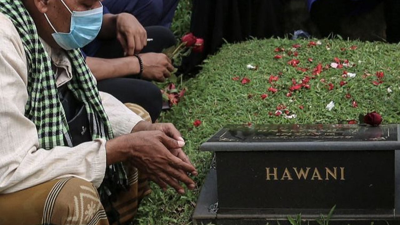 Doa Ziarah Kubur Lengkap Arab dan Latinnya, Ketahui Dalil dan Tata Caranya