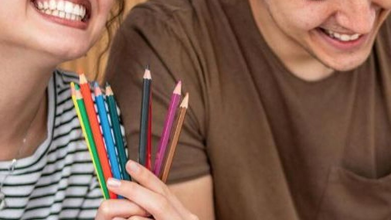 50 Tebak-tebakan Lucu Romantis dan Jawabannya, Dijamin Bikin Tersenyum Malu