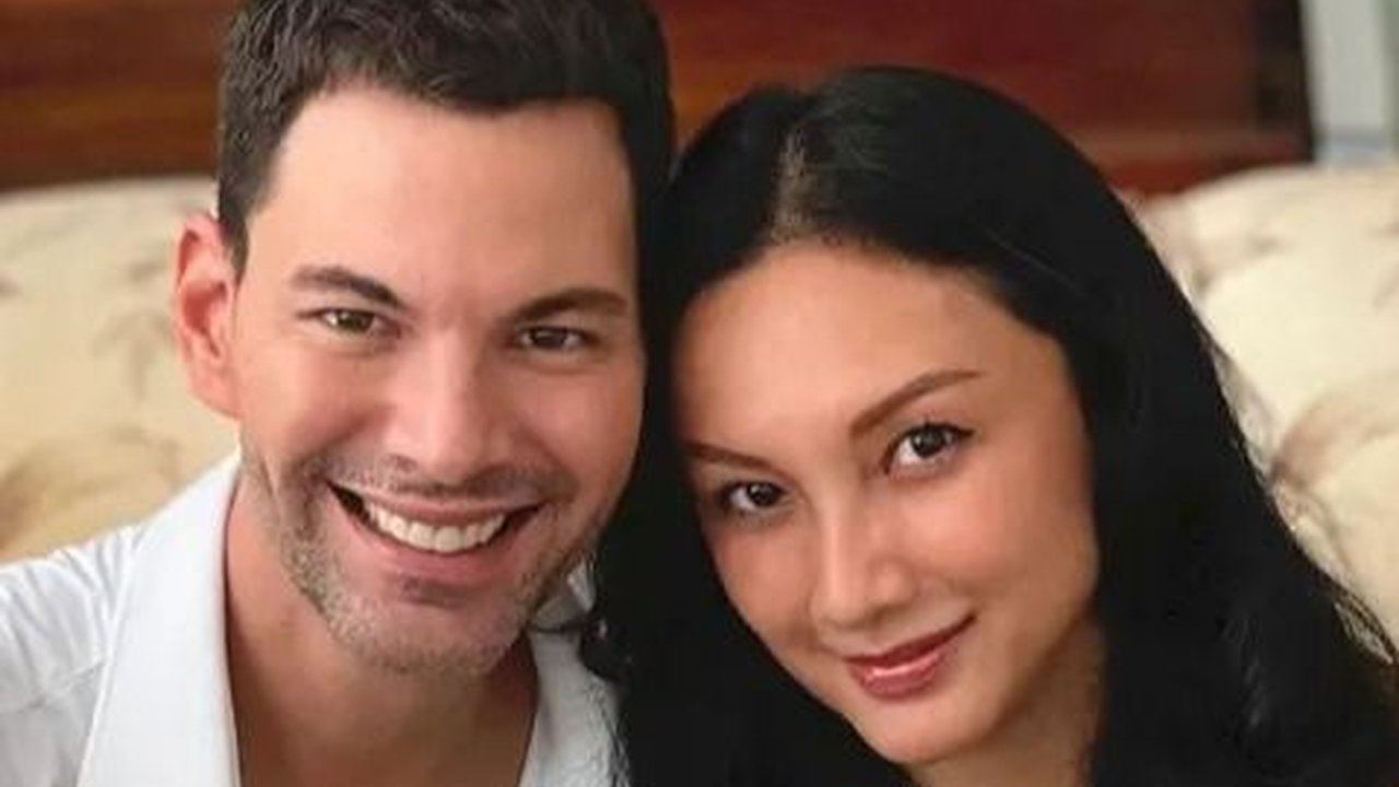 Potret dan Kabar Terbaru Tata Cahyani Mantan Istri Tommy Soeharto, Bahagia Bersama Kekasih Aktor Hollywood