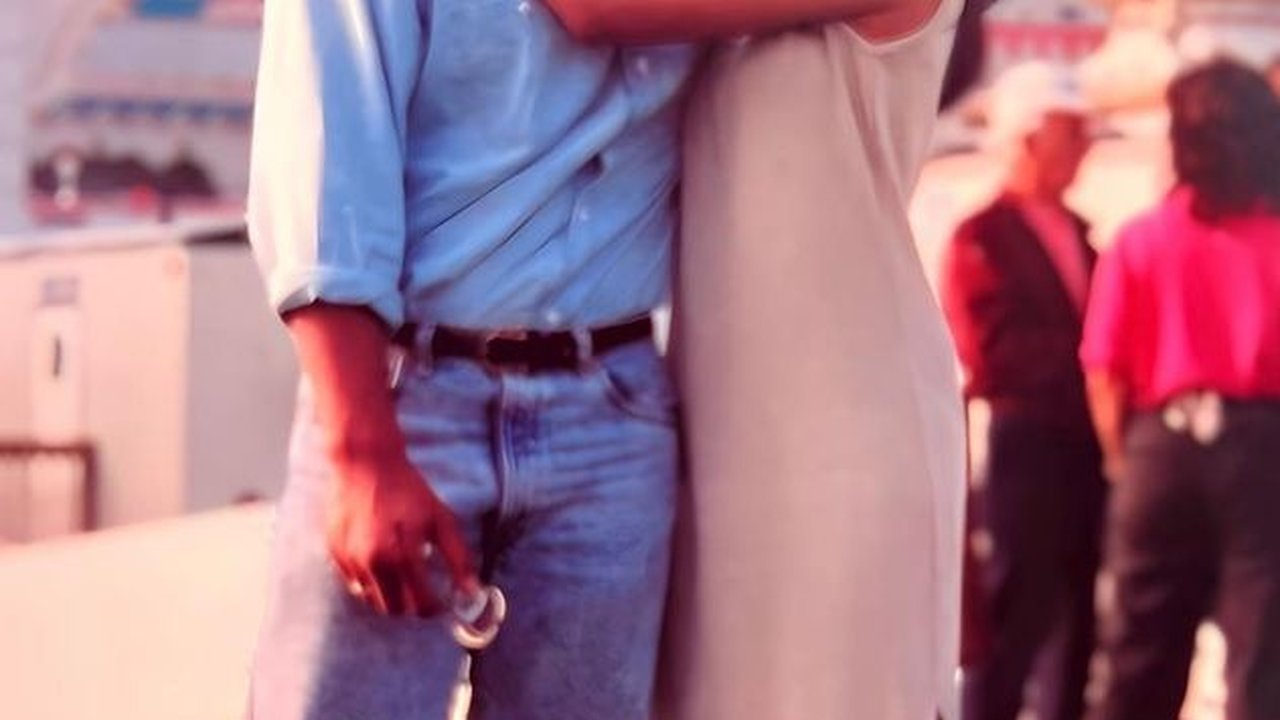 Awet Cantik Dari Dulu Sampai Sekarang, Ini Potret Mesra Diah Permatasari Bersama Suami