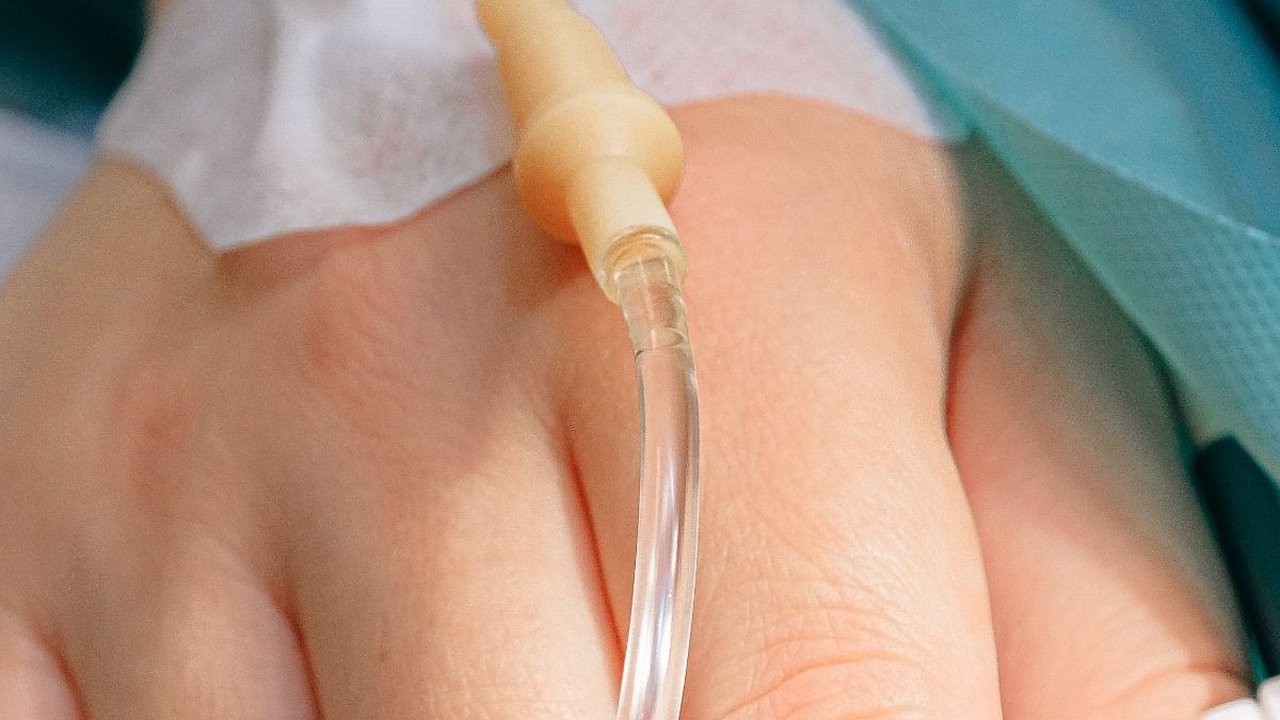 Lima Petugas Pemilu di Depok Jatuh Sakit akibat Kelelahan