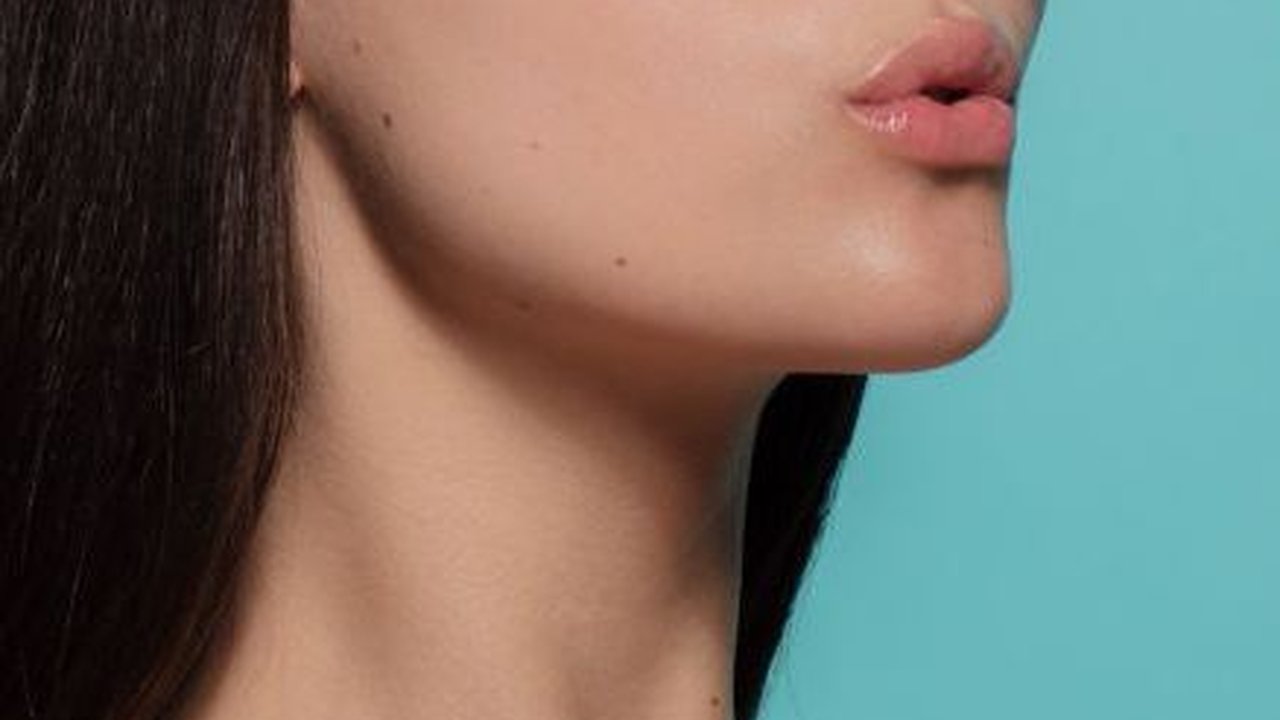 5 Tips Memilih Skincare yang Aman untuk Wajah Lebih Sehat dan Glowing