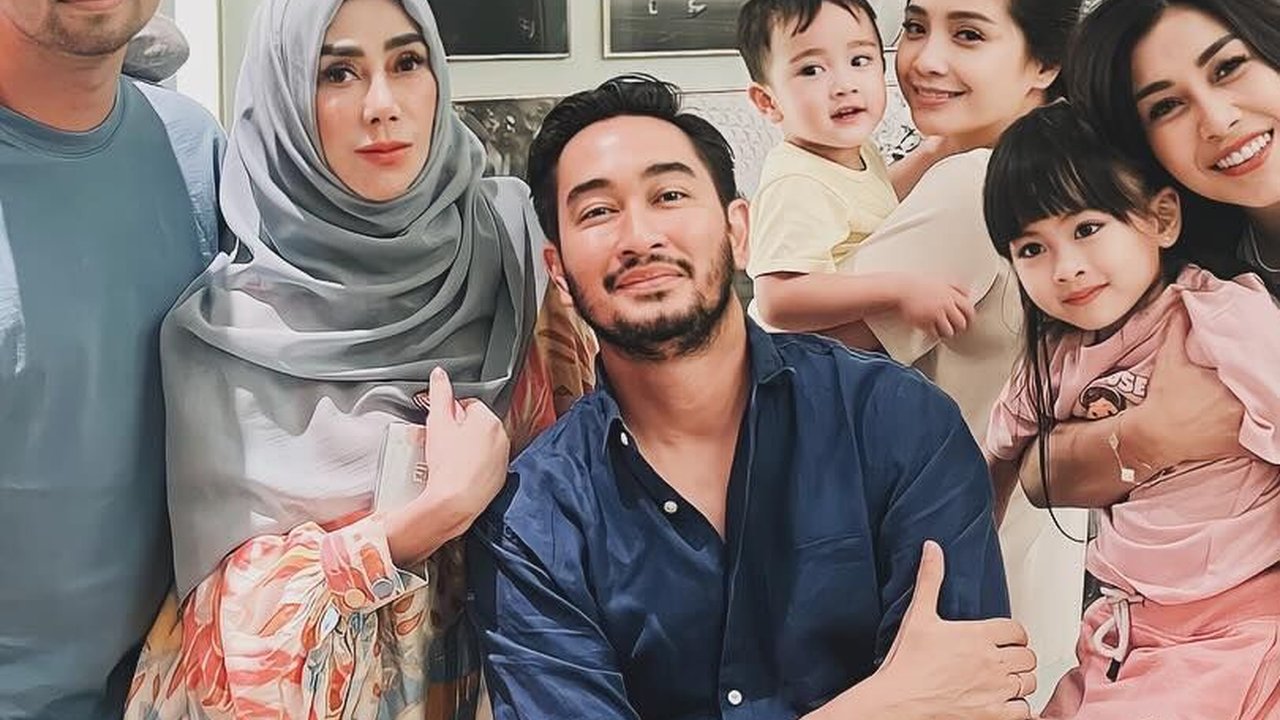 Potret Keluarga Raffi Ahmad Kumpul Curi Perhatian, Nissya 'Tumben Banget Loh'