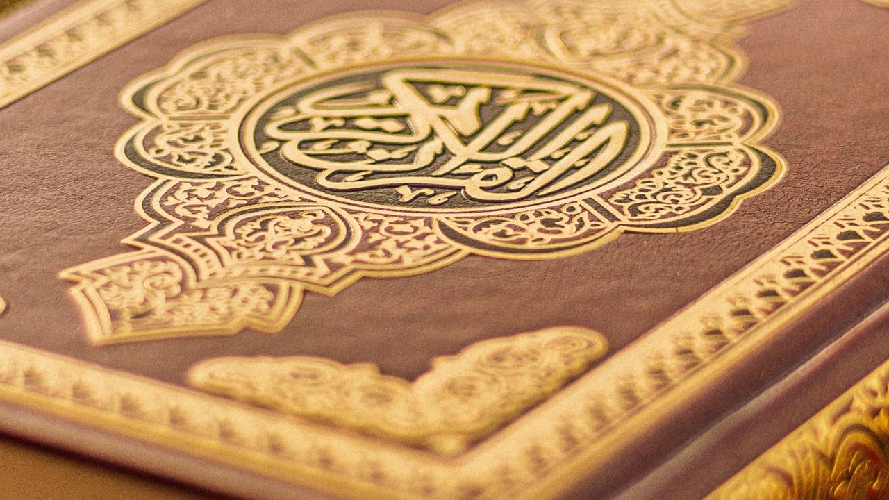 Doa Setelah Membaca Surat Al-Waqiah, Lengkapi Amalan Harian