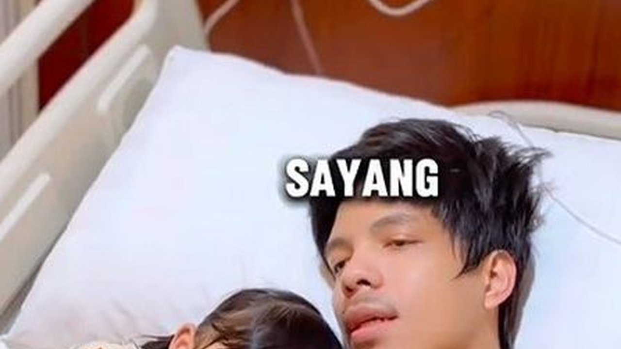 Potret Lucu Ameena yang Mendadak jadi 'Suster Cilik', Rawat Sang Papa Atta Halilintar Pasca Operasi di RS