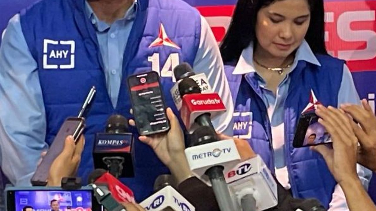 VIDEO: Respons AHY Dikabarkan Ditawari Jokowi Gantikan Mahfud MD