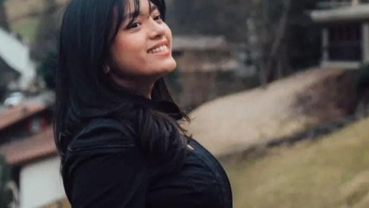 Potret Cantik Alleia Anak Ariel Noah Liburan ke Eropa, Gayanya Sederhana tapi Buat Netizen Terpesona