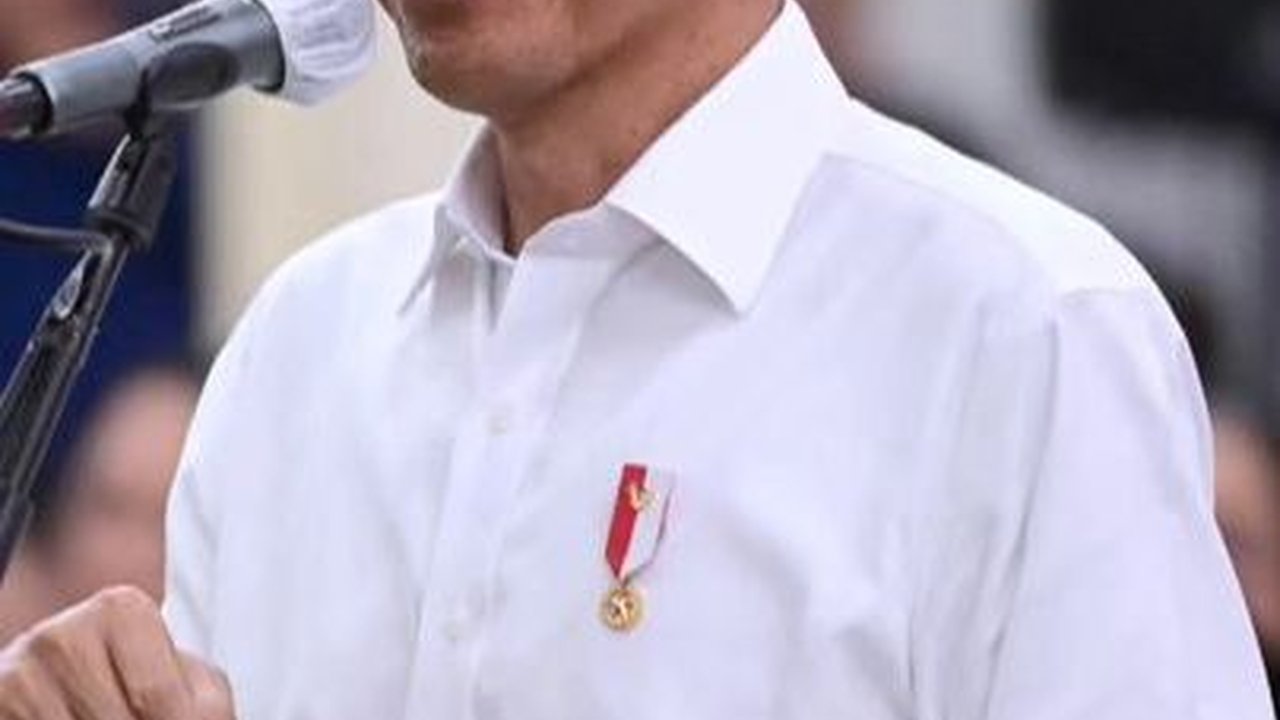VIDEO: Sikap Presiden Jokowi Soal Ganjar PDIP Ajukan Angket: Biarkan Saja, Itu Demokrasi