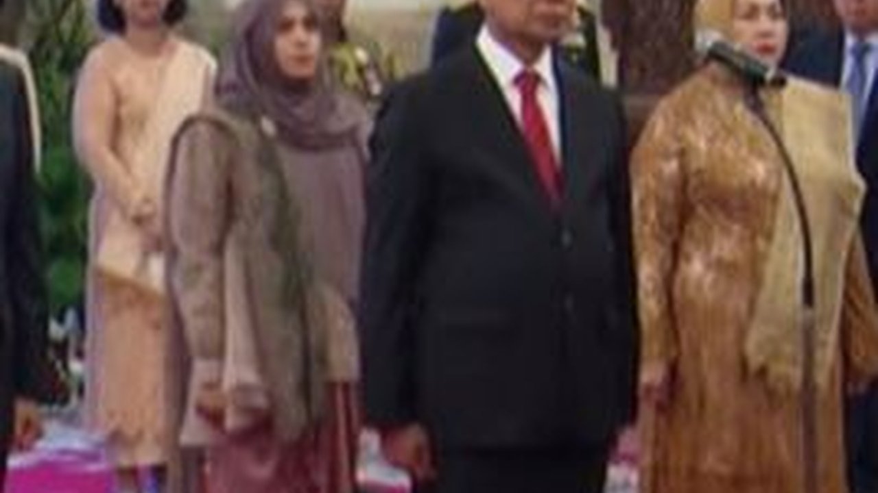 Jokowi Lantik Anggota Komisi Kejaksaan Periode 2024-2028, Berikut Daftar Namanya