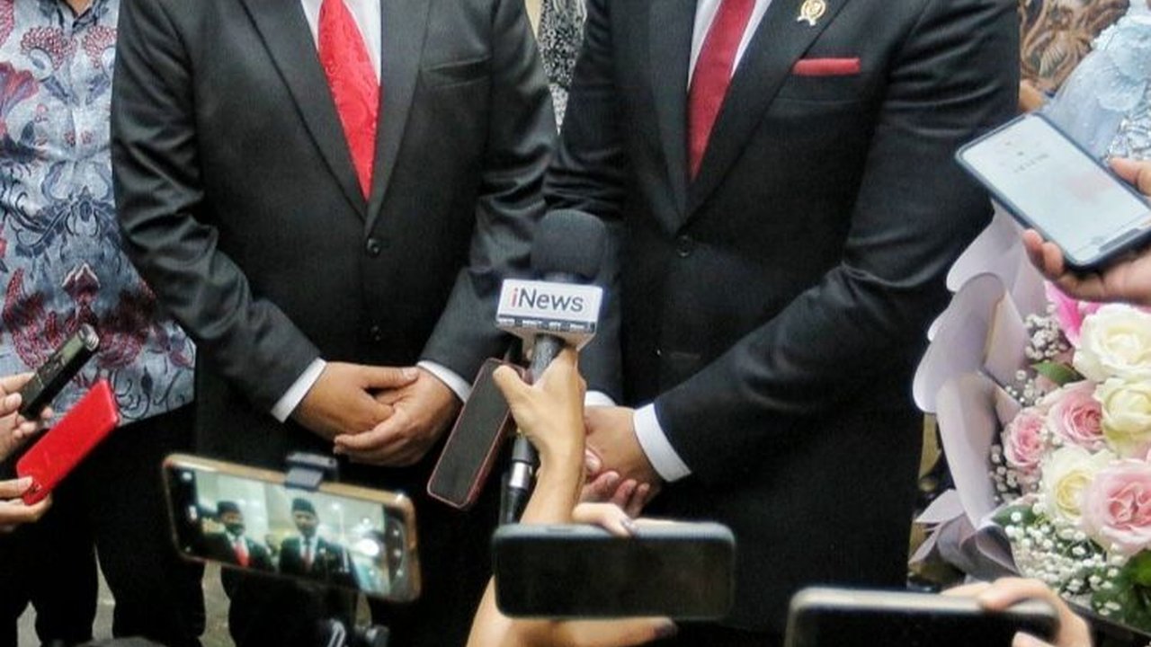 VIDEO: Gagah! AHY Hormat Disalami Jokowi & Prabowo Usai Dilantik Jadi Menteri ATR/BPN