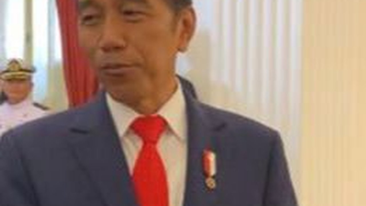 VIDEO: Jokowi Tegas Tak Ragu Tunjuk AHY jadi Menteri, Koordinasi dengan PDIP?