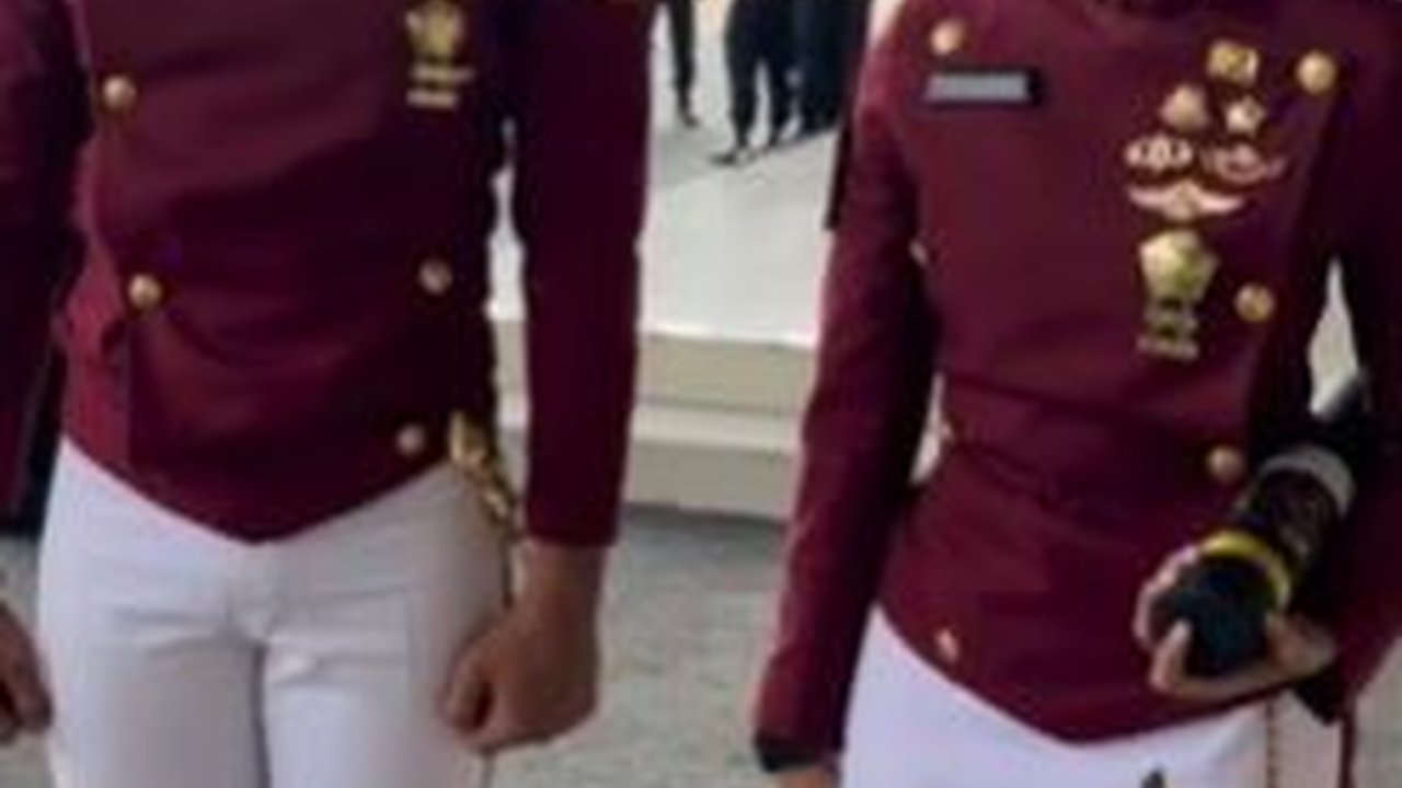 Keren, Taruna dan Taruni Ini dapat Penghargaan PIN Emas dari Kapolri Netizen Sebut 'Sudah Ganteng dan Cantik Pintar Lagi'