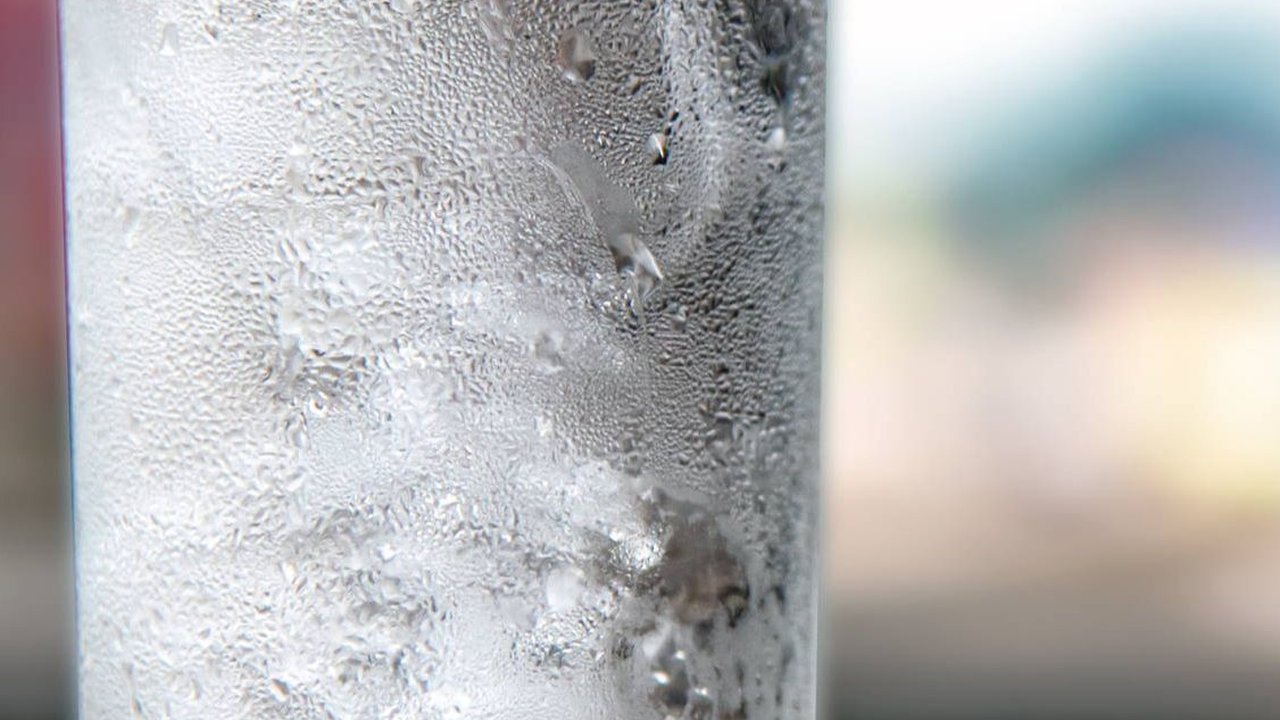 Dampak Negatif Minum Air Dingin Setiap Hari, Bisa Ganggu Pencernaan