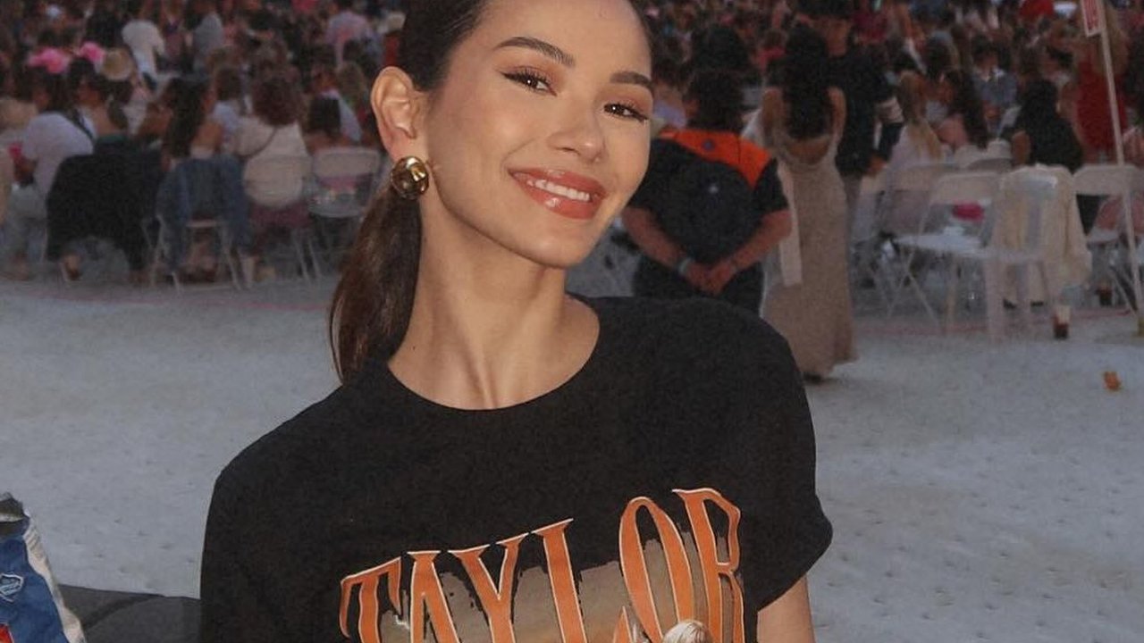 Nonton Konser Taylor Swift, Intip Gaya Kece Alyssa Daguisé saat Liburan ke Australia