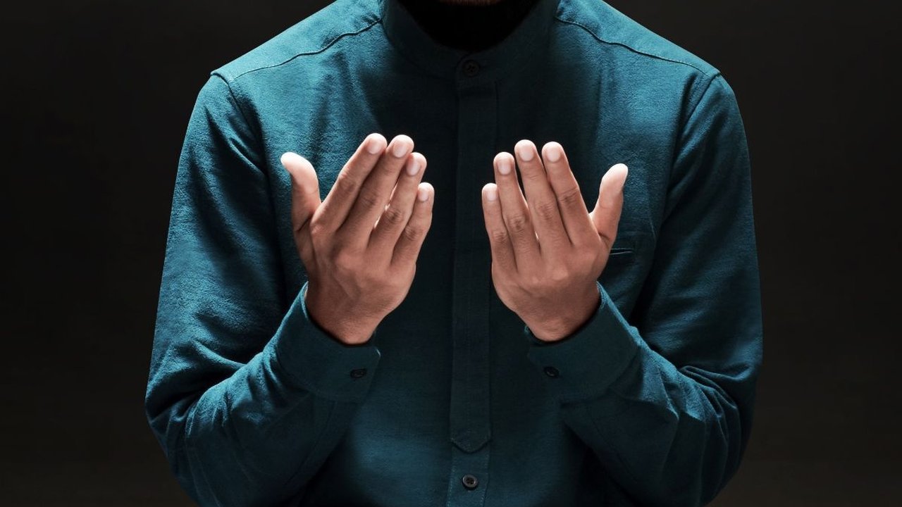 Bacaan Doa Nisfu Syaban Setelah Baca Yasin Lengkap Beserta Latin & Artinya
