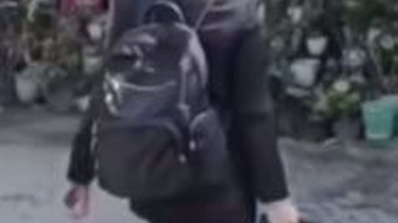 Jadi Lulusan Akpol Turki Terbaik, Ini Momen Briptu Tiara Nissa saat Pulang Kampung Disambut Peluk Haru Ortu