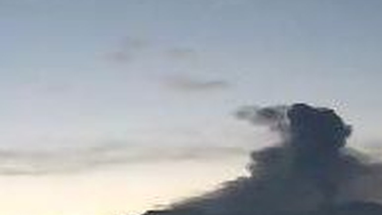 Gunung Marapi Sumbar Kembali Erupsi Pagi Ini, Tercatat 186 Letusan Sejak Desemeber 2023