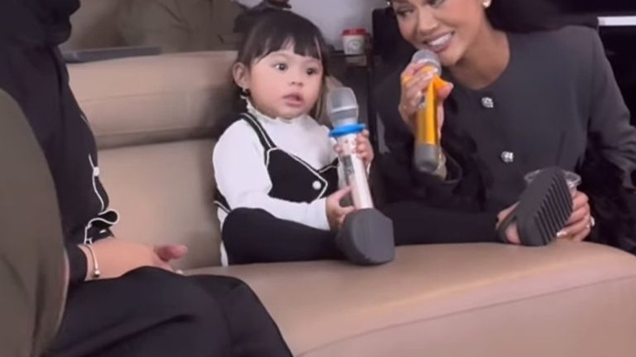 10 Momen Lucu Ameena dan Gemmi Kris Dayanti saat Nyanyi Bareng, Atta Halilintar 'Diva dan Next Diva Insyaallah'